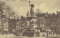 PBK-4884 Gezicht op het monument Maagd van Holland aan de Nieuwemarkt,