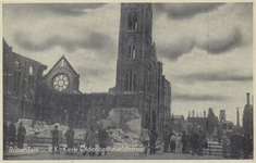 PBK-5018 Gezicht in de door het Duitse bombardement van 14 mei 1940 getroffen Oldekerk ( Kerk van het Allerheiligst ...