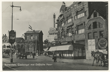 PBK-525 Coolsingel met dancing en café-restaurant Pschorr. Op de achtergrond het Hofplein met de Delftsche Poort en ...
