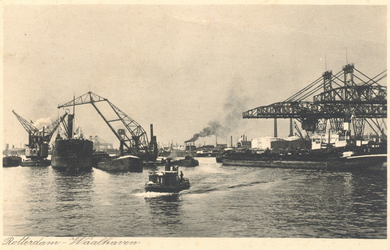 PBK-7049 Laad- en losbruggen en schepen in de Waalhaven.
