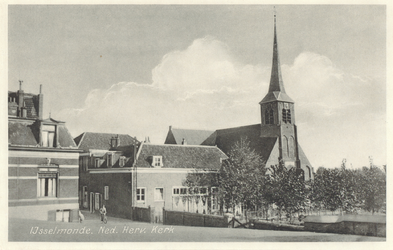 PBK-8750 IJsselmonde, Ned. Herv. Kerk. gelegen aan de Benedenstraat