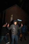 2013-48 Jongeren lopen door de Zuidenwijdsestraat in Charlois. De foto is gemaakt in opdracht van De Kracht van ...