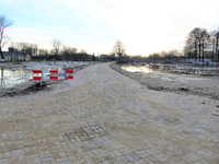2023-35-214 Braakliggend terrein na de sloop van woningen in de Wielewaal.