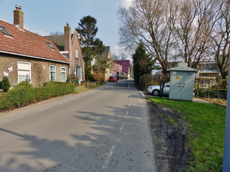 2023-35-463 Lintbebouwing Charloisse Lagedijk (vanaf locatie nummer 575) richting kruispunt met naar links ...