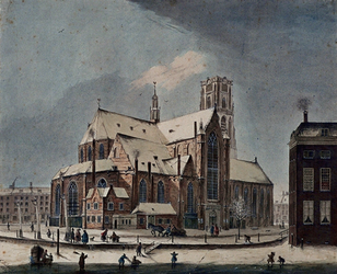 1973-4602 Grote Kerk vanaf de Binnenrotte.