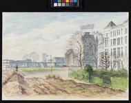 IX-1850-00-61 Gezicht op de Maasboulevard met rechts de achterzijde van de huizen aan het Haringvliet, uit het oosten.