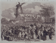 RI-1667-1 Kermis op de Veemarkt, aan het Hofplein, op de achtergrond de Blauwe Molen.