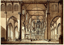 XVIII-116-1 Het interieur Grote of Sint-Laurenskerk. Op de achtergrond: het orgel.