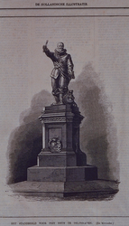 XXXI-133 Het standbeeld van Piet Heyn aan het Piet Heynsplein.
