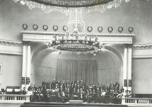 1969-1578 Koninklijke Orkestvereniging Symphonia in de Grote Doelezaal van De Doele aan de Coolsingel.