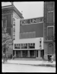 1978-3546 Café De Unie aan de Coolsingel, ingeklemd tussen het Erasmiaans Gymnasium (links) en Van Doorens ...