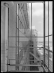 1978-3697 Uitzicht vanuit een van de trappenhuizen van de Van Nellefabriek.