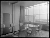 1978-3700 Vergaderruimte in het kantoorgebouw, Van Nellefabriek aan de Van Nelleweg 1.