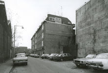1979-2732 Hendrik de Keyserstraat, richting Isaac Hubertstraat, uit het zuiden.