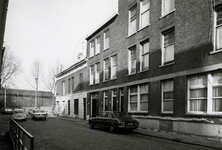 1979-2779 Crooswijksedwarsstraat, vanaf de Rubroekstraat bij de Crooswijksestraat, uit het zuidwesten.
