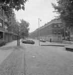 1980-1331 De Feijenoorddijk, gezien vanuit de hoek met de Zinkerstraat.
