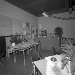 1980-3846 Gemeentelijk badhuis met kantoor en interieur aan de Dijkstraat.