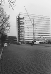 1980-4186 Rochussenstraat met het nieuwe kantoorpand van het bedrijf Unilever aan het Burgemeester 's Jocabplein.