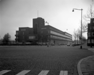 1980-4201 Het kantoorpand van het bedrijf Unilever aan de Rochussenstraat, gezien vanaf de Mathenesserlaan.
