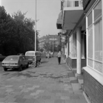 1982-2343 Gezicht in de Mathenesserdijk met op de achtergrond de Balkenstraat.
