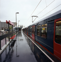 1983-1785 Metrostation Prinsenlaan te Alexanderpolder.