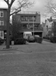 1983-1956 Hoflaan, op nummer 43 aan de westzijde.