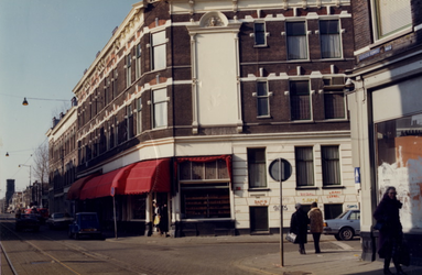 1983-3118 Panden aan de Goudse Rijweg, hoek Ommoordsestraat.