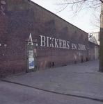 1983-3142 De rechtervleugel van de Brandspuitenfabriek 'A. Bikkers & zoon' aan de Nijverheidstraat.