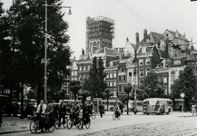 1983-3657 De Grotemarkt.Op de achtergrond de toren van de Sint-Laurenskerk.