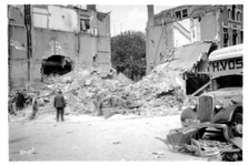 1984-1454 Restanten van panden aan de Schietbaanlaan, als gevolg van het bombardement in de nacht van 11 op 12 mei 1940