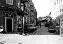 1988-1972 Gezicht in de Van der Hilststraat in de richting van de Aelbrechtsdkade.