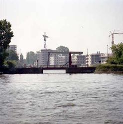 1989-2931 De Nassauhaven, gezien vanaf de Nieuwe Maas.