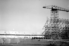 1992-196 De Olympiaweg met de bouw van het Feyenoordstadion.