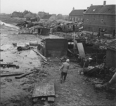 1993-672 Een combinatie van zeer zware storm en springvloed veroorzaakt een watersnoodramp in Zeeland en delen van ...
