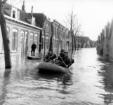 1993-826 Een combinatie van zeer zware storm en springvloed veroorzaakt een watersnoodramp in Zeeland en delen van ...