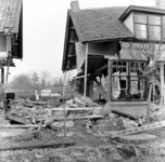 1993-864 Een combinatie van zeer zware storm en springvloed veroorzaakt een watersnoodramp in Zeeland en delen van ...