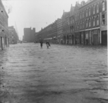 1993-941 Een combinatie van zeer zware storm en springvloed veroorzaakt een watersnoodramp in Zeeland en delen van ...