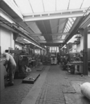 1996-1905-TM-1907 Interieurs werkplaats van de machinefabriek Cupedo aan de Aelbrechtskolk.Afgebeeld van boven naar ...