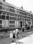 1998-482-TM-491 Rotterdamse straten. Serie van 248 foto's, catalogus- nummers 1998-352 t/m -599. Afgebeeld 1998-482 t/m ...