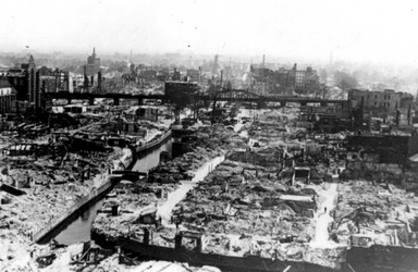 2001-1503 Gezicht op de door het Duitse bombardement van 14 mei 1940 getroffen omgeving van het Steiger met de ...