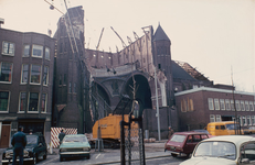 2003-917-101-TM-200 Bestaande en verdwenen kerken in Rotterdam na 1945. Exterieurs en interieurs van o.a. de ...