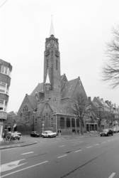 2005-11357 De Beukelsdijk ter hoogte van de Sint-Willebrorduskerk, op nr. 179.