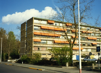 2005-1645 De Grote Hagen met exterieur van verzorgingstehuis Meerweide.