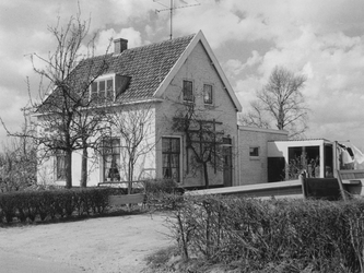 2005-1708 Vrijstaande woning aan de Charloisse Lagedijk 503.
