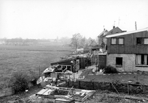 2005-6736-EN-6737 Grens van Poortugaal en Hoogvliet:Van boven naar beneden afgebeeld:-6736: Bebouwing op de grens van ...