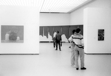 2005-8314 In het Museum Boijmans Van Beuningen is een tentoonstelling van Rotterdamse kunstenaars vanaf 1940.