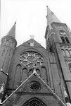 2005-9168-TM-9171 De Provenierskerk:Van boven naar beneden:-9168: De Provenierssingel met een detail van de RK Kerk van ...