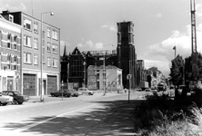 2005-9951 De Goudse Rijweg met op de achtergrond de Redemptoristenkerk, RK Kerk van de Allerheiligste Verlosser. ...