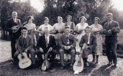 CAPHV-1365 Mandolineclub Kunstmin , opgericht op 24 februari 1924 in Capelle-Keeten.