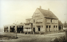 CAPHV-18 Garage van busonderneming M.E.G.G.A. in de Alexanderstraat te Capelle aan den IJssel (Oude Plaats)